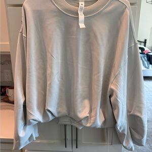 NWT lululemon softstreme voluminous sleeve pullover medium bone